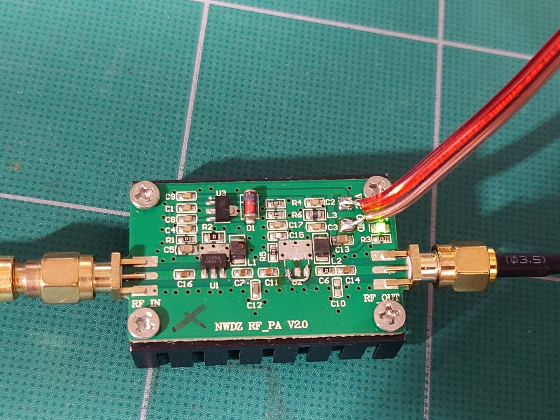 壊れた RF パワーアンプの再生: SDR で BCL を 壊れた RF パワーアンプの再生: SDR で BCL を
